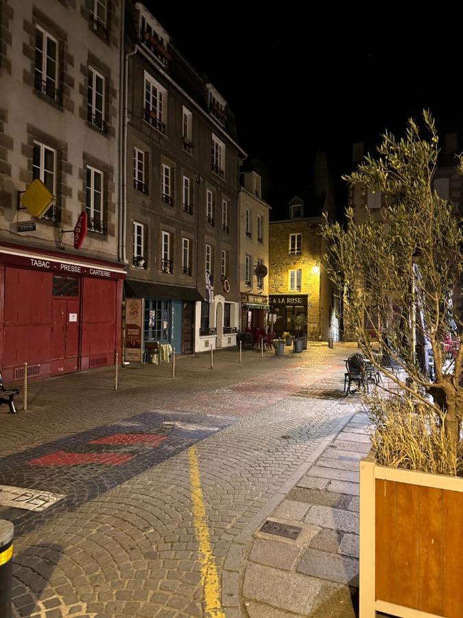 Haute : Ravissant Granville